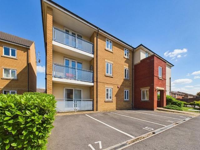 Flat for sale in Bradley Stoke
