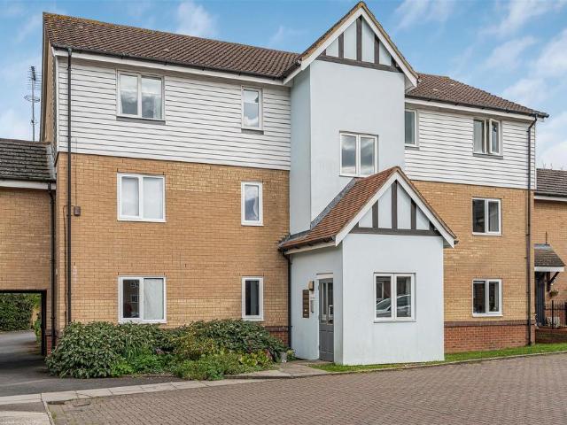 Flat for sale in Pleasant Valley, Duton Hill
