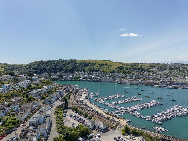Flat for sale in Strode, Devon