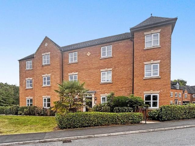 Flat for sale in Sandbach Heath, Sandbach