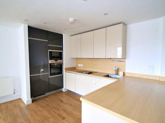Flat for sale in Sudbury, Greater London