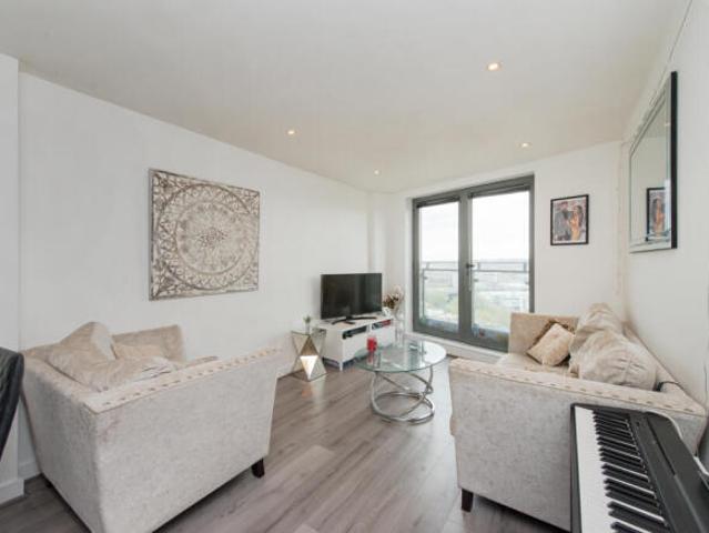 Apartment for sale in West Yorkshire