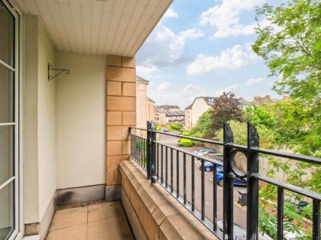 Apartment for sale in Canonmills, Scotland