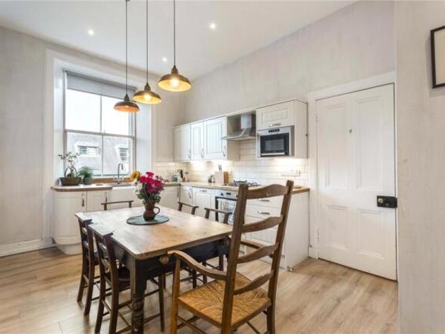 Apartment for sale in New Town, Scotland