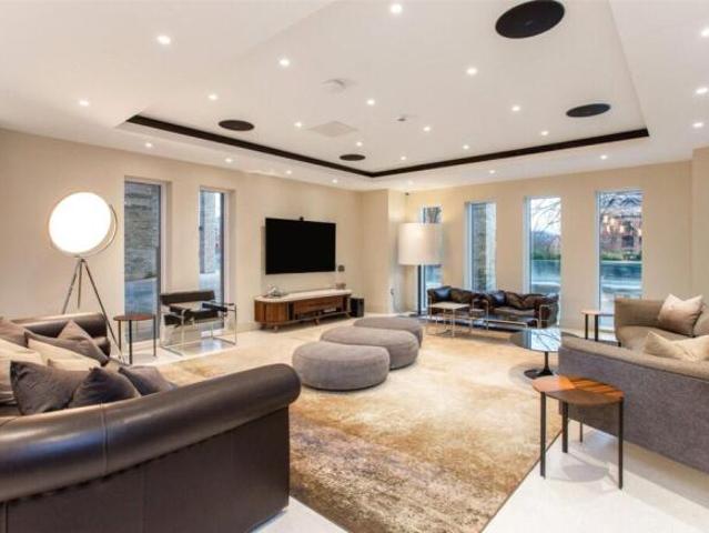 Apartment for sale in Greater Manchester