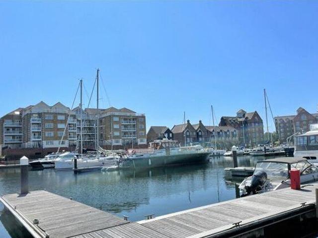 House for sale in Eastbourne, East Sussex