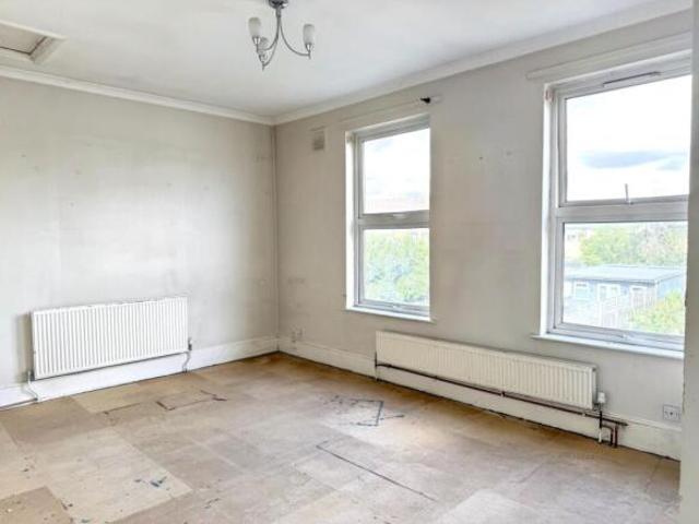 Apartment for sale in Cat Hill