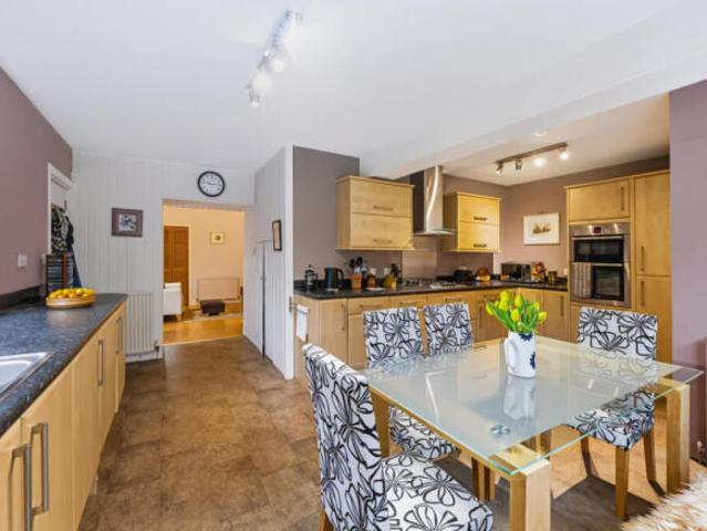Apartment for sale in Shawlands, Glasgow