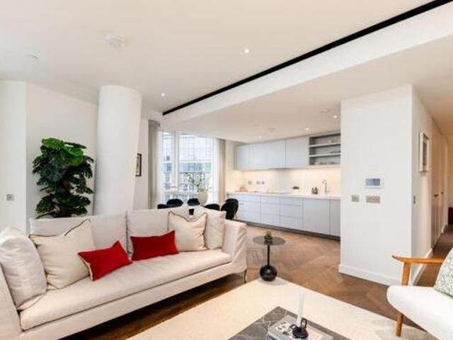 House for sale in City of London, Greater London