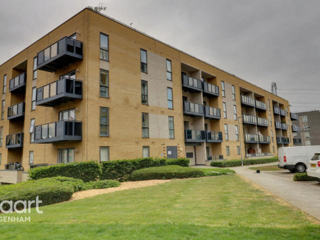 Apartment for sale in Barking Riverside, Barking