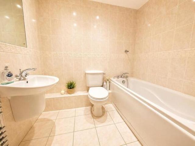 Apartment for sale in St Mary's, City Of Southampton