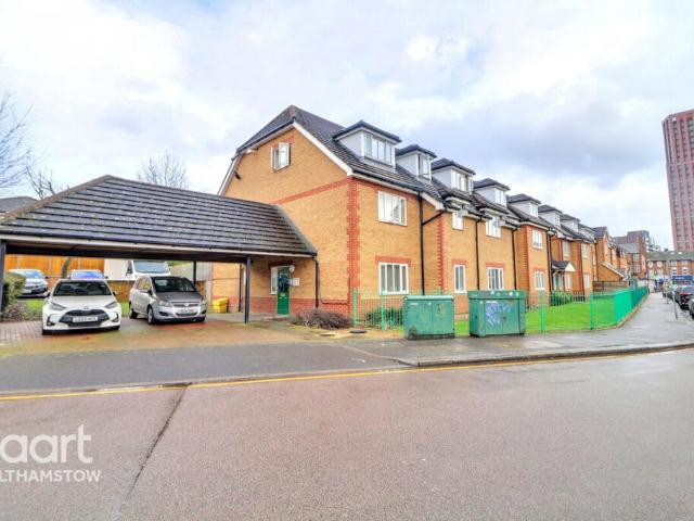 Apartment for sale in Walthamstow