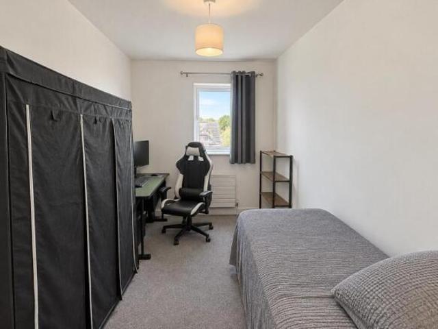 Apartment for sale in Bedford