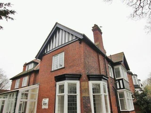 House for sale in Grimsby, North East Lincolnshire