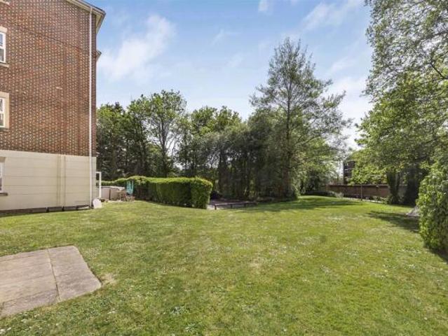 Apartment for sale in Reading