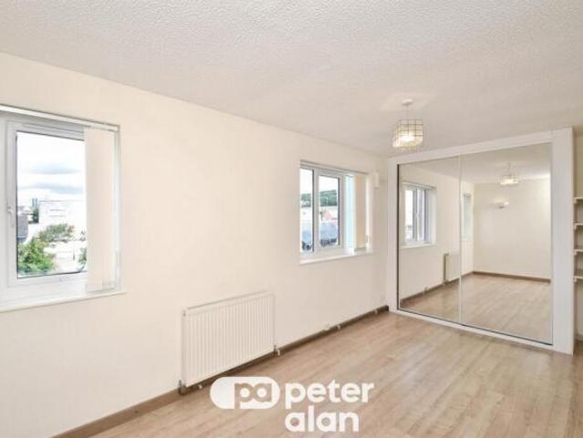 Apartment for sale in Abernethy, Scotland