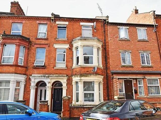 House for sale in Northampton, Northamptonshire