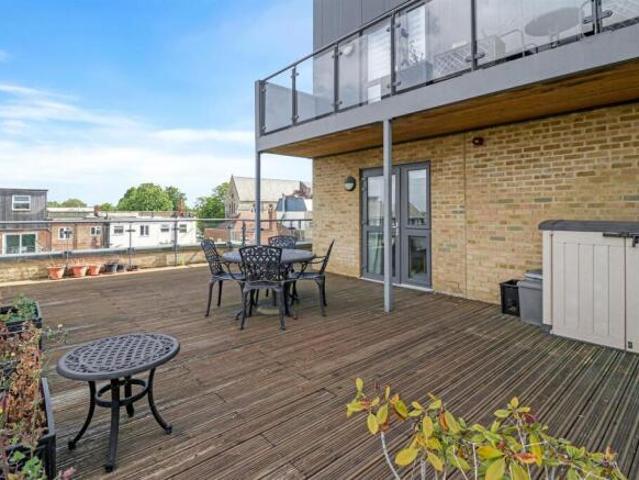 Apartment for sale in Bexleyheath, Greater London