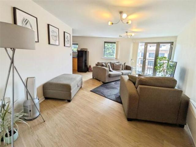 Apartment for sale in West Midlands
