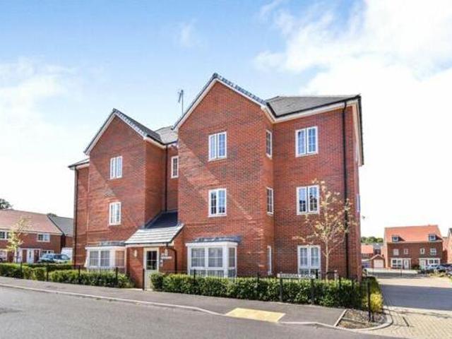 House for sale in Aldershot, Hampshire