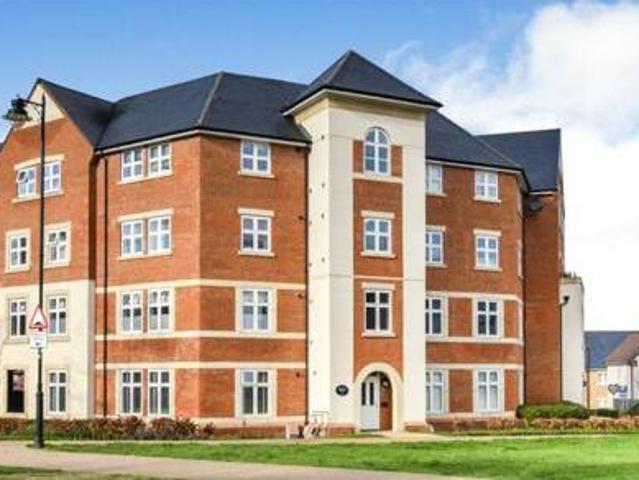 House for sale in Aldershot, Hampshire