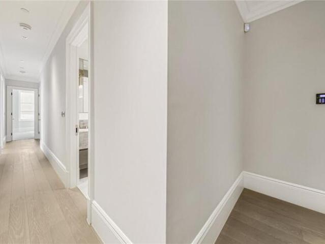 Apartment for sale in Cat Hill