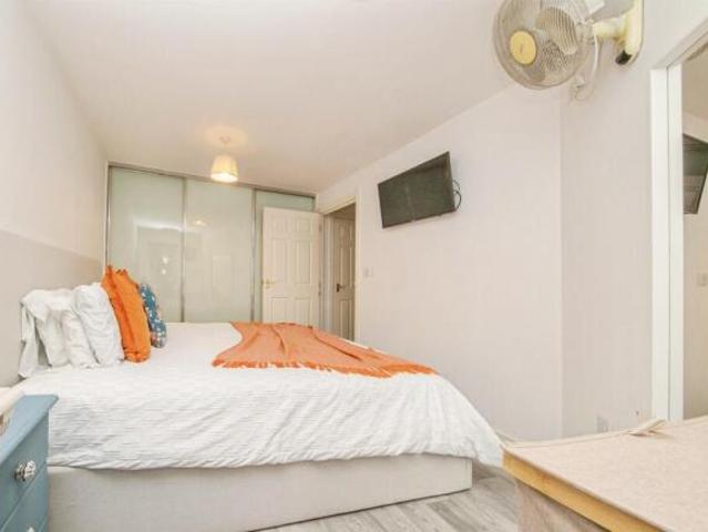 Apartment for sale in Ravenswood, Key Street