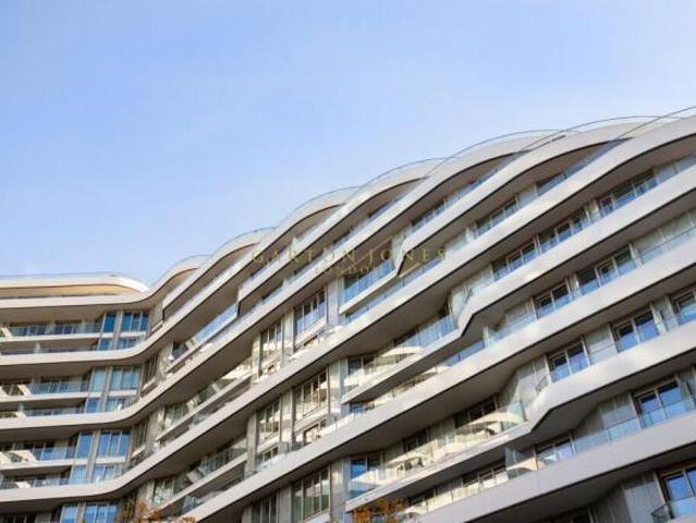Apartment for sale in Cat Hill, England