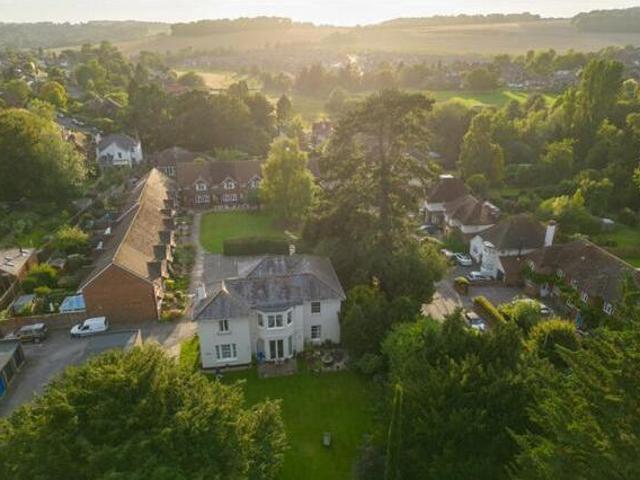 House for sale in Alton, East Hampshire