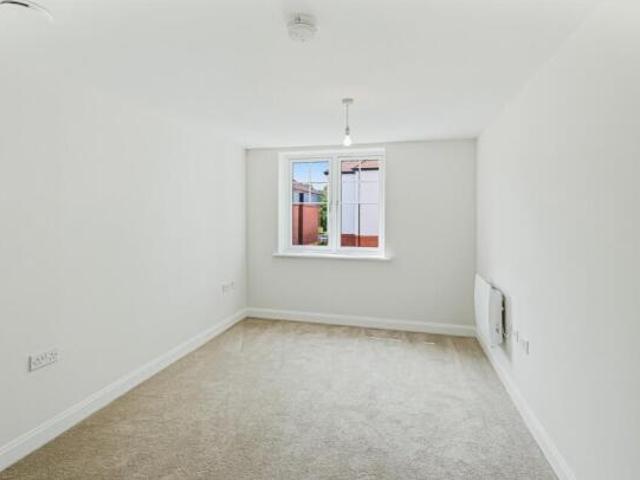 Apartment for sale in Alton Barnes, Essex