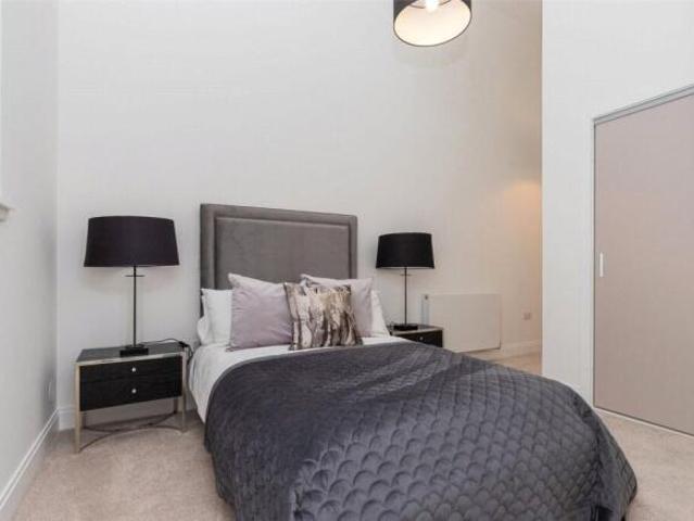Apartment for sale in North Woodside, Scotland