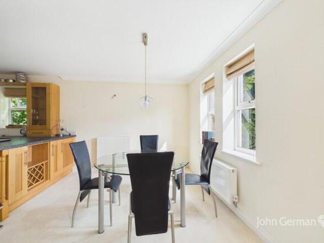 Apartment for sale in St. Georges, North Somerset