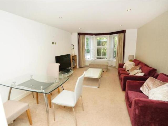 Apartment for sale in Markland Hill, Lee Bank