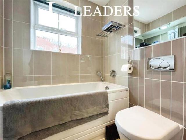 Apartment for sale in Worcester, Worcestershire