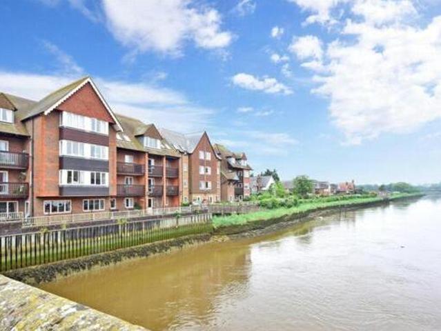 House for sale in Arundel, Clapham