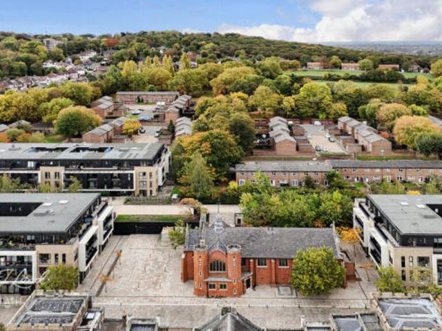 Apartment for sale in Kensal Town, Greater London