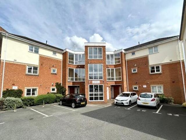 House for sale in Greenheys, Greater Manchester