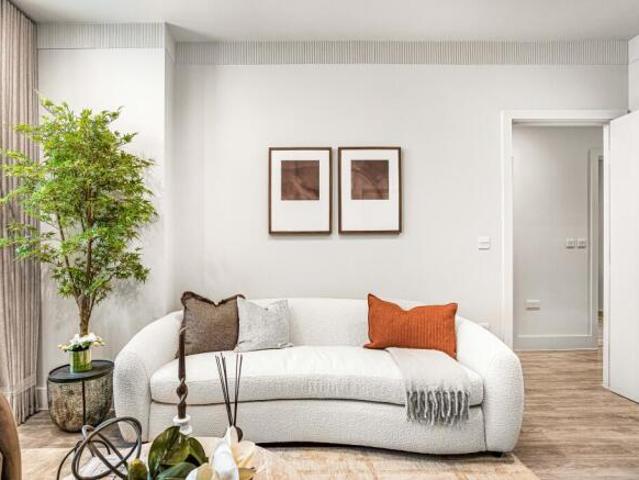 Apartment for sale in Five Acres, Hertfordshire