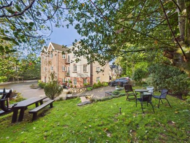 Apartment for sale in Woolton, Liverpool