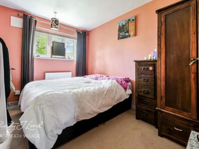 Apartment for sale in Cat Hill