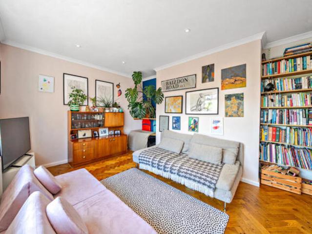 Apartment for sale in London Borough of Lewisham, Blackheath