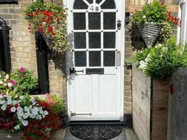 House for sale in King's Walden, Hertfordshire