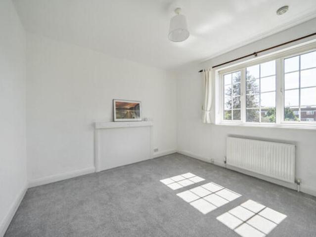 Apartment for sale in Cat Hill