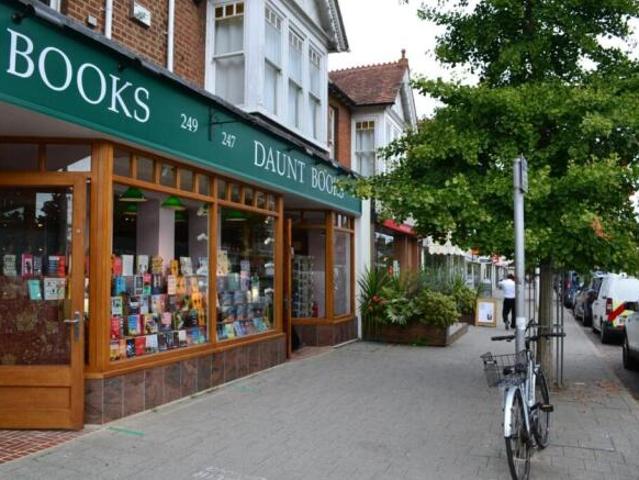 Apartment for sale in Summertown, Oxford
