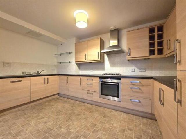 Apartment for sale in Gloucester, Gloucestershire