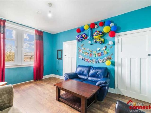 Apartment for sale in Rutherglen, Scotland