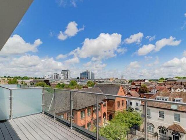 House for sale in Basingstoke, Basingstoke and Deane