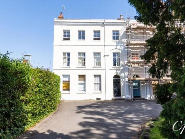 Apartment for sale in Town Centre, Roby Mill