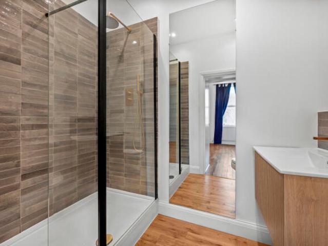 Apartment for sale in Cat Hill