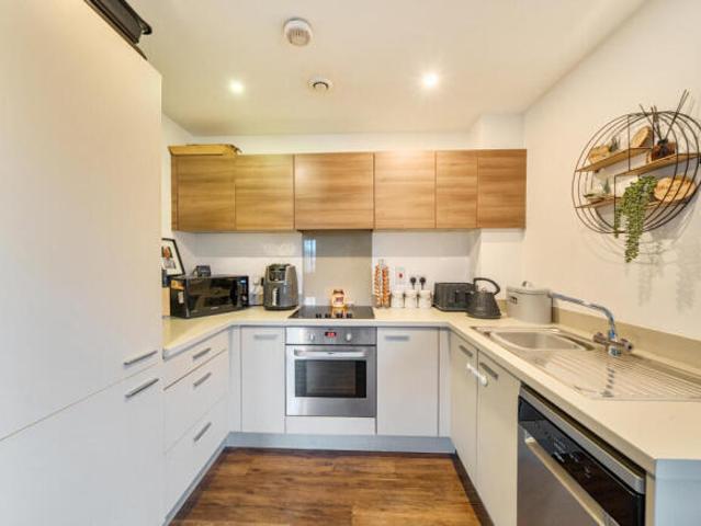 Apartment for sale in Carshalton, Greater London